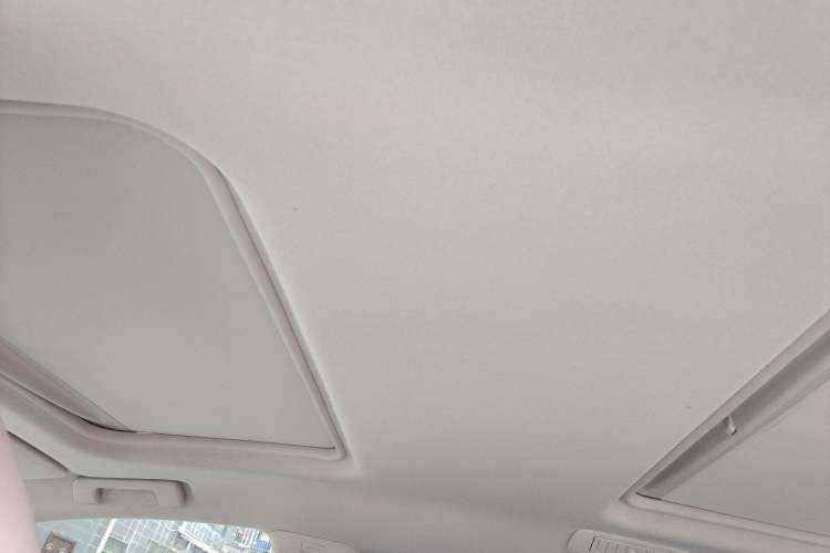 Used Buick GL8 2021 Land Cruiser Executive Class 652T Luxury Model