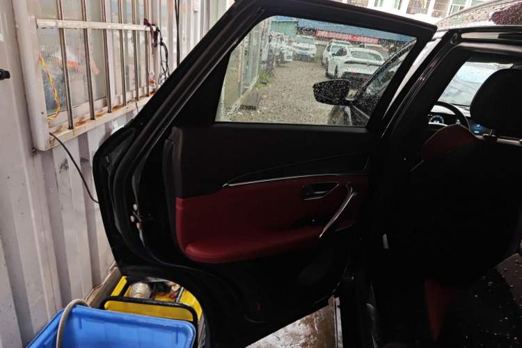 Used JETOUR X70 PLUS 2021 1.5T DCT Mountain 5-Seater