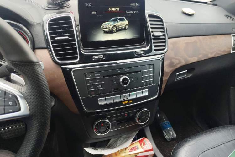 Used Mercedes-Benz GLE AMG 2017 AMG GLE 43 4MATIC Audio And AC Panel