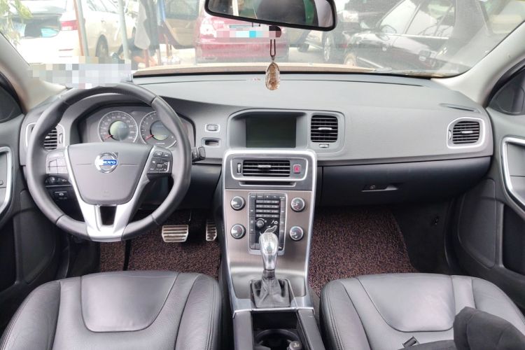 Used Volvo S60 2013 T5 Comfort Edition