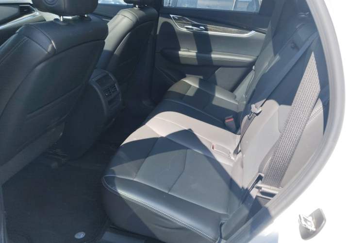 Used Cadillac XT5 2022 2.0T Four-Wheel Drive Luxury Version (Hummingbird Edition)
