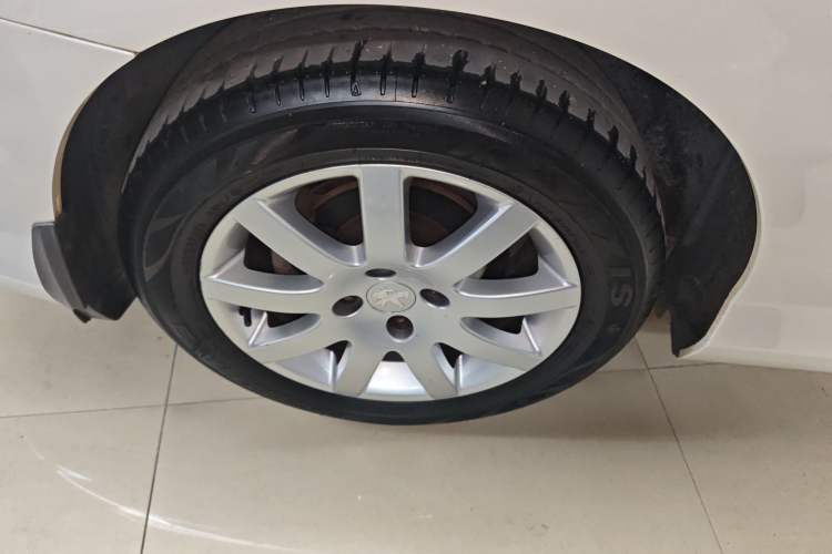 Used Peugeot 308 2014 Enjoy Edition Classic 1.6L Automatic Premium Model