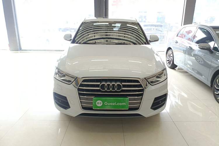 Used Audi Q3 2017 35 TFSI Fashion Model

