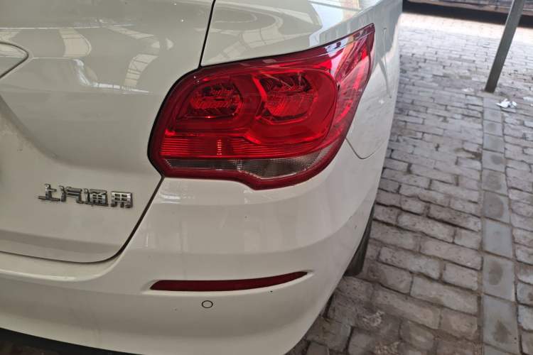 Used Chevrolet Cavalier 2019 320 Automatic Xinyue Edition Right Rear Taillight