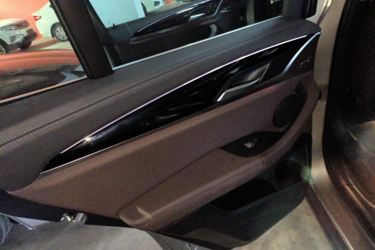 Used BMW iX3 2021 Leading Model
