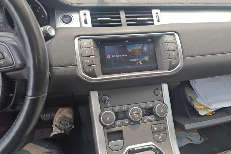 Used Land Rover Range Rover Evoque 2017 2.0T British-Style Prestige Edition
