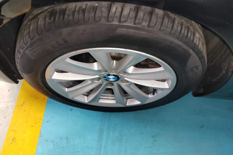 Used BMW 5 Series (Import) 2015 520i Elegant Edition