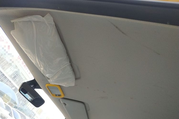 Used Wuling Hongguang MINIEV 2021 Macaron Premium Model – Lithium Iron Phosphate
