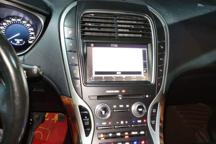 Used Lincoln MKX 2015 2.7T Four-Wheel Drive Prestige Edition
