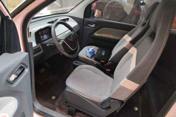 Used Wuling Hongguang MINIEV 2022 Enjoy Edition Lithium Iron Phosphate Driver Seat