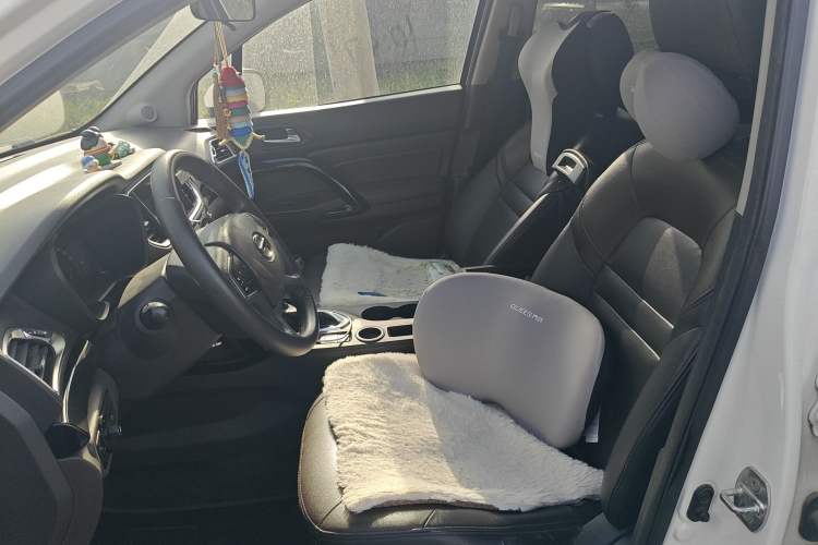 Used GAC Trumpchi GS4 2017 235T Automatic Two-Wheel Drive Elite Edition Left Front Seat