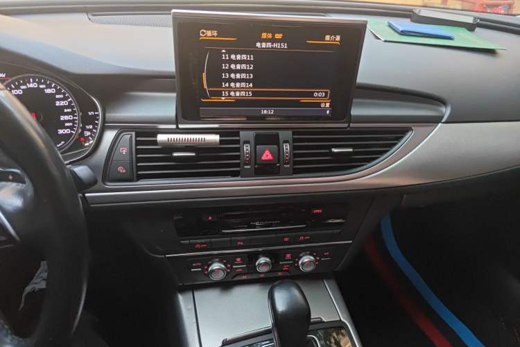 Used Audi A6L 2018 30th Anniversary Edition 35 TFSI Fashion Model
