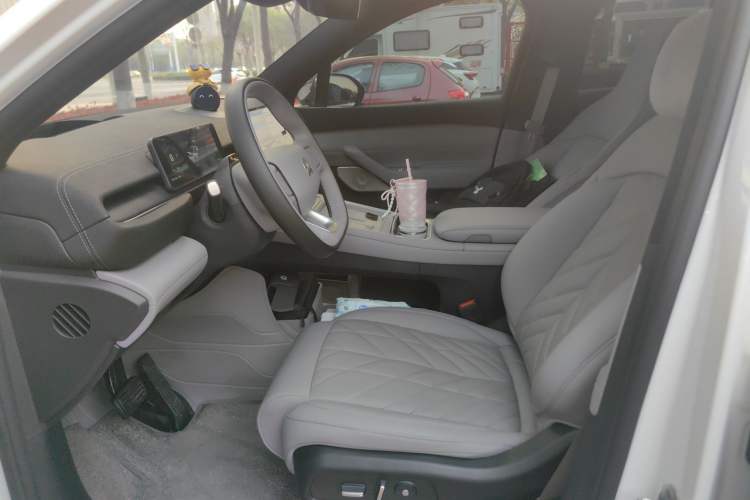 Used Nio EC6 2025 75 kWh