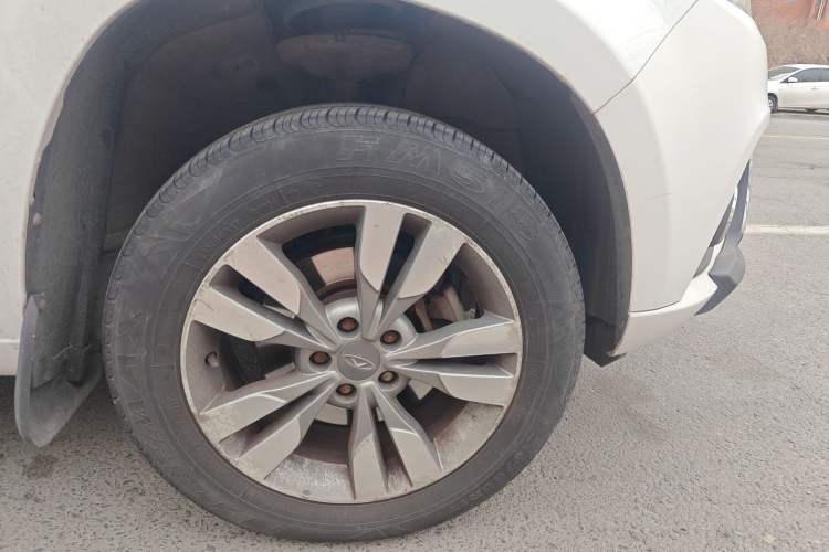 Used Chery Tiggo 3 2016 1.6L Manual ZhiShang Edition