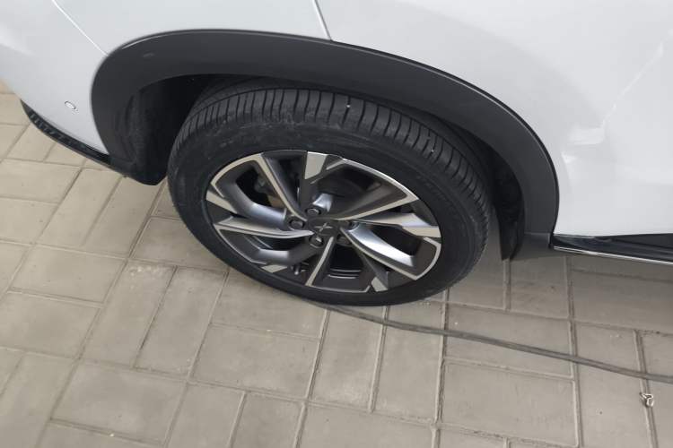 Used XPeng G3 2022 G3i 520N+ Right Rear Wheel Hub