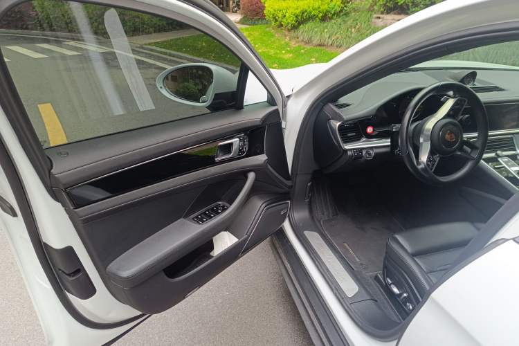 Used Porsche Panamera 2017 Panamera 3.0T Driver Seat