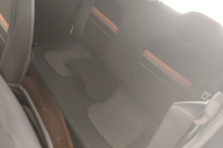 Used Wuling Hongguang MINIEV 2021 Macaron Premium Model – Lithium Iron Phosphate
