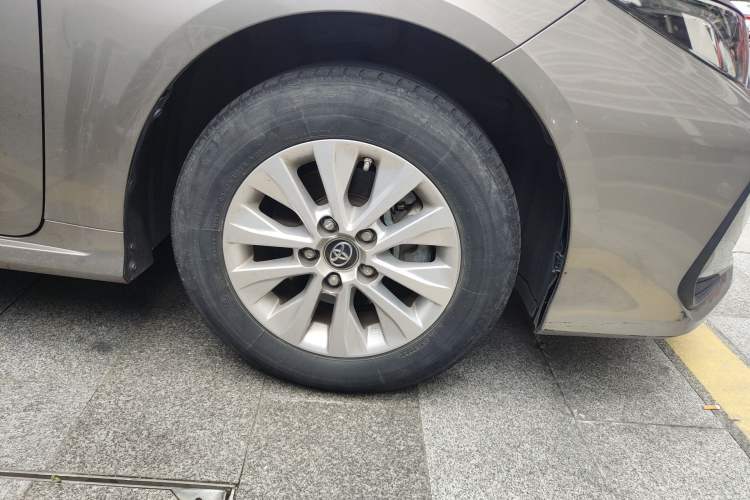 Used Toyota Corolla 2021 1.2T S-CVT Pioneer PLUS Edition Right Front Wheel Hub