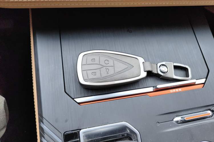 Used CHANGAN UNI-K 2021 2.0T All-Wheel Drive Prestige Version