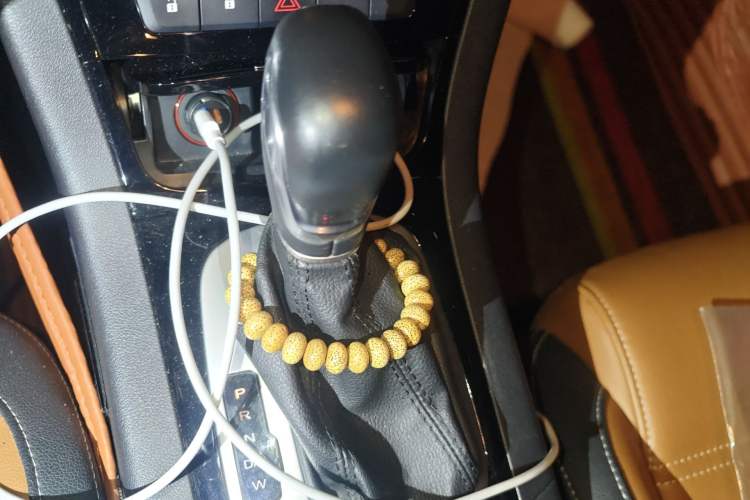 Used MG GS 2016 1.5T TST inkaNet Luxury Edition Gear Lever