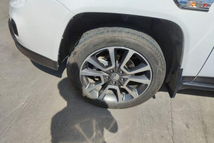 Used Jeep Compass 2014 Revised Version 2.0L Two-Wheel Drive Elite Edition