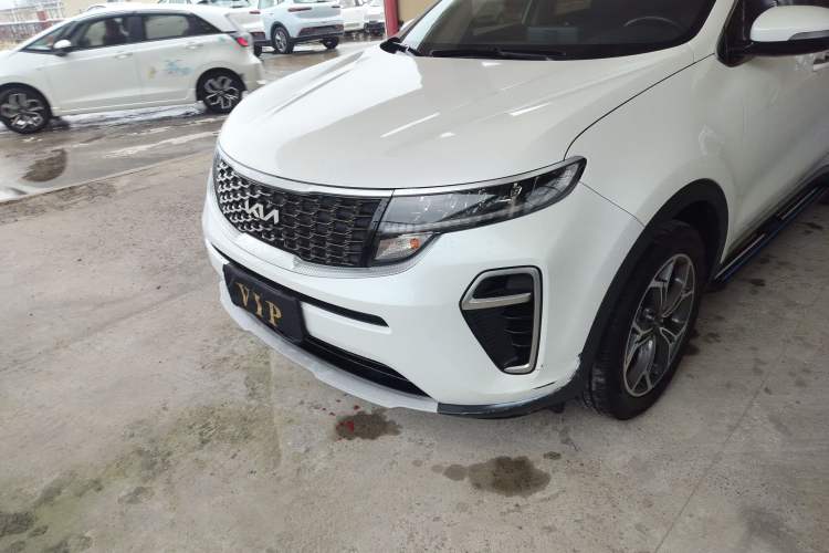 Used Kia KX5 2021 2.0L Automatic Two-Wheel Drive Comfort Edition
