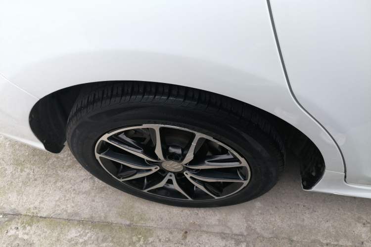 Used BYD Song MAX 2017 1.5T Automatic Smart Connect Luxury 7-Seater
