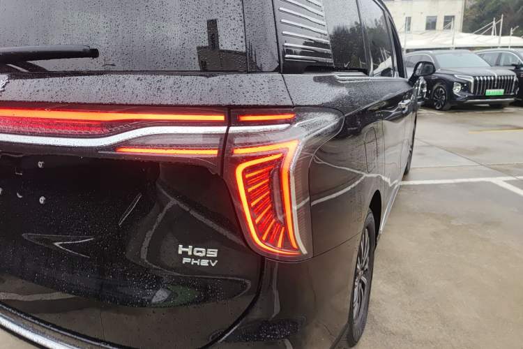 Used Hongqi HQ9 PHEV 2024 2.0T Four-Wheel Drive Business Edition
