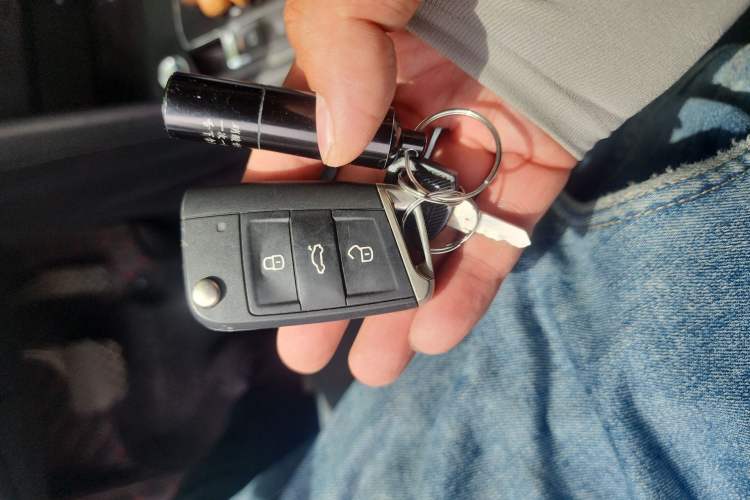 Used Volkswagen Tharu 2021 280TSI Two-Wheel Drive Trend Edition
