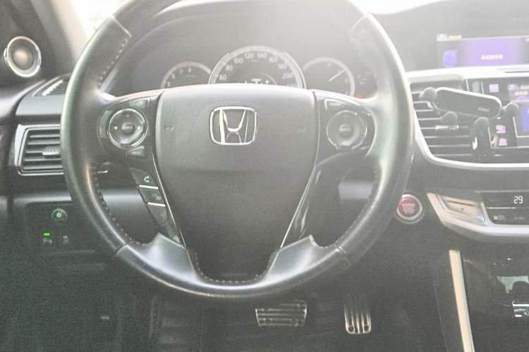 Used Honda Accord 2015 3.0L VTI Prestige Edition
