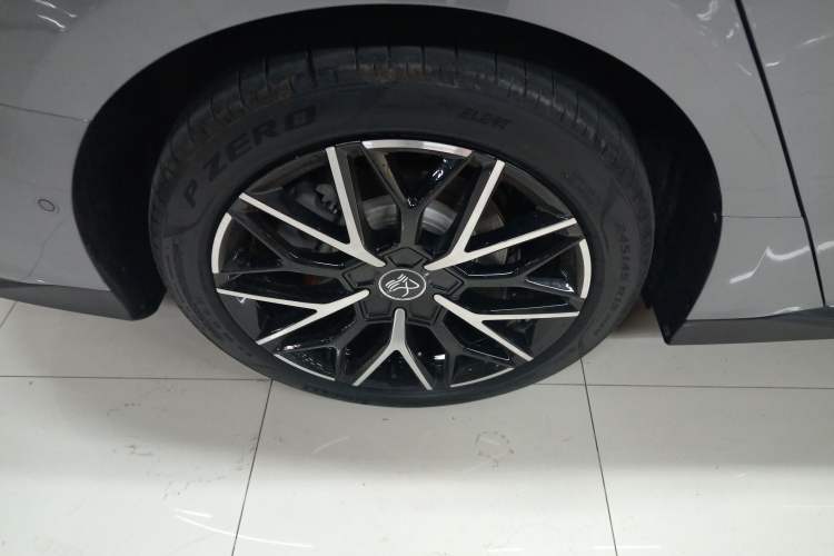 Used BYD Han 2022 DM-p 202km Four-Wheel Drive Flagship Model
