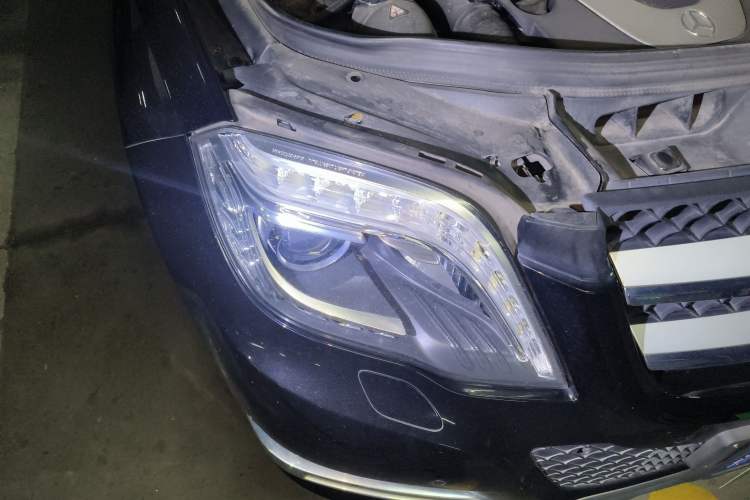 Used Mercedes-Benz GLK-Class 2013 GLK 300 4MATIC Fashion Model