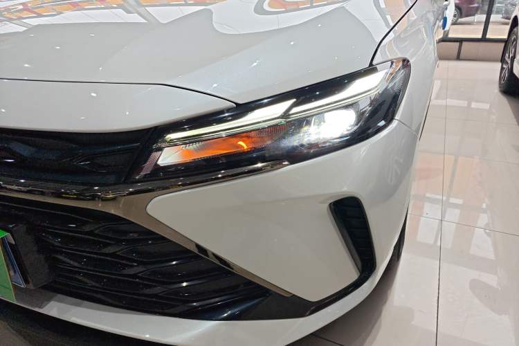 Used Chevrolet Monza 2024 1.5L Dual-Clutch Enjoyment Edition Left Front Headlight