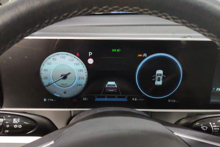 Used Hyundai ix35 2023 Musso 2.0L Flagship Edition TOP