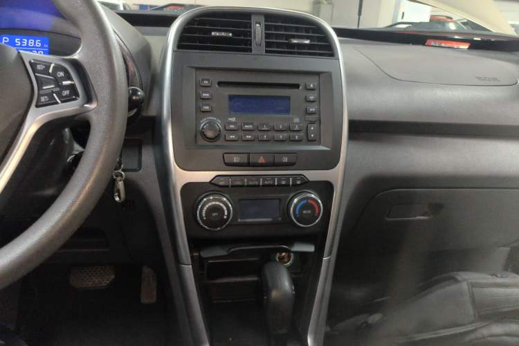 Used Chery Tiggo 3 2015 1.6L CVT ZhiShang Sport Edition