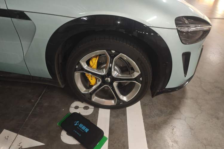 Used Xiaomi Auto YU7 2025 Ultra-Long Range All-Wheel Drive Pro Version
