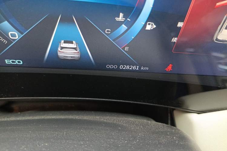 Used Dongfeng Aeolus Huge 2022 Mach Power 1.5T DareDrive Edition · Smart Odometer Close Up