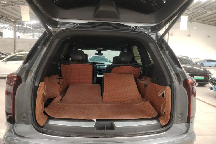 Used Cadillac XT6 2021 28T Six-Seater Four-Wheel-Drive Luxury Version