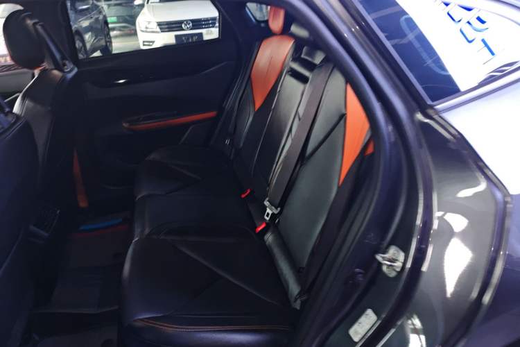 Used CHANGAN UNI-V 2022 1.5T Prestige Version
