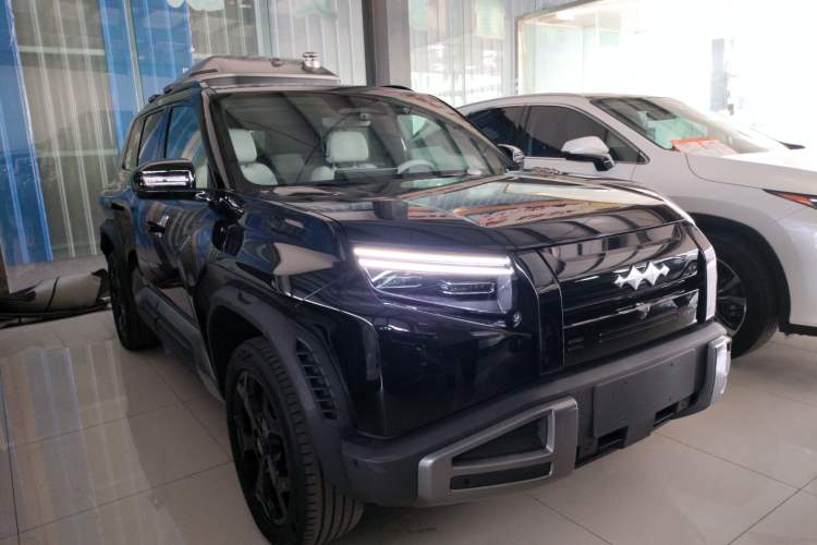 Used Formula Leopard Titanium 3 2025 501 km Four-Wheel Drive Drone Edition
