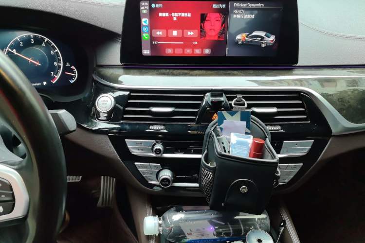 Used BMW 5 Series 2019 525Li M Sport Package Audio And AC Panel