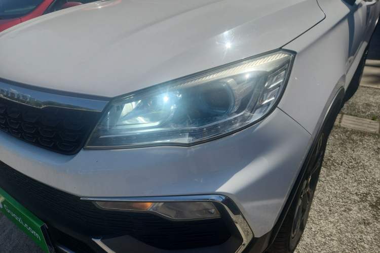 Used Leopaard CS9 2017 1.5L CVT Comfort Model Left Front Headlight