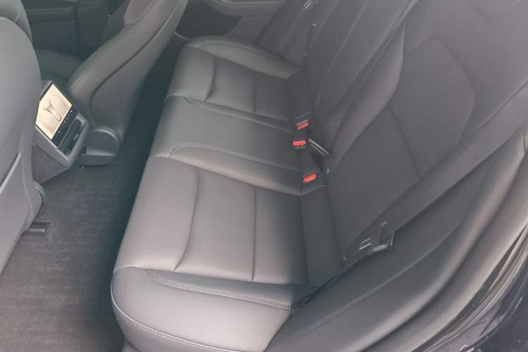 Used Tesla Model 3 2023 Rear-Wheel-Drive Version