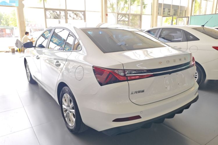 Used Roewe i5 2023 1.5L Manual Comfort Edition