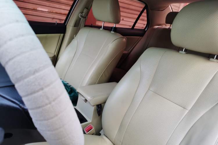 Used BYD G6 2012 1.5TI Manual Luxury Edition
