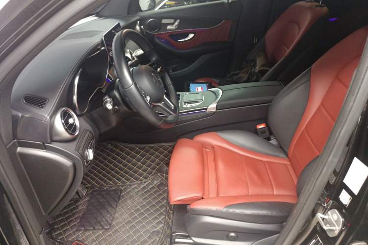 Used Mercedes-Benz GLC Coupe 2020 GLC 300 4MATIC Coupe SUV
