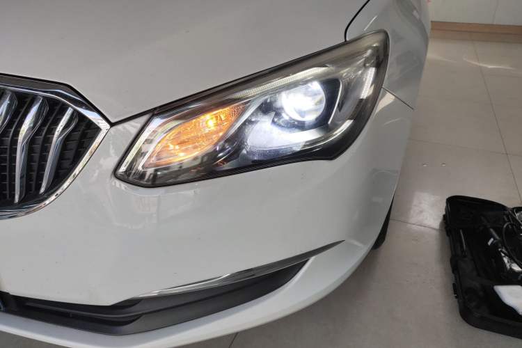 Used Buick GT 2017 15N Manual Elite Version Left Front Headlight
