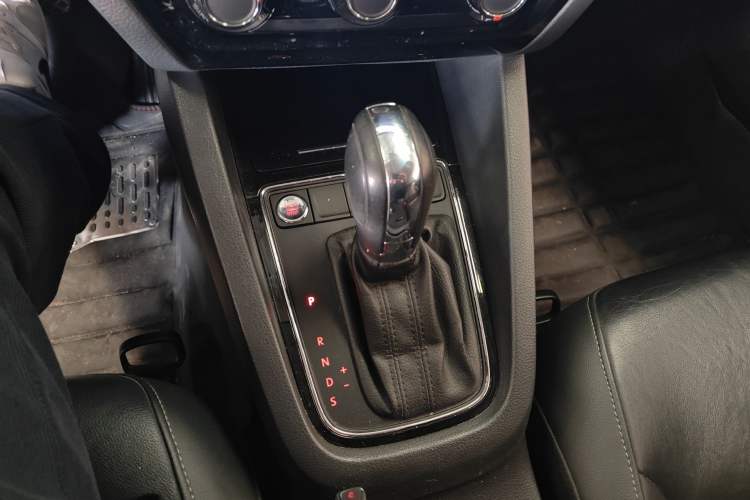 Used Volkswagen Sagitar 2017 1.6L Automatic Comfort Model