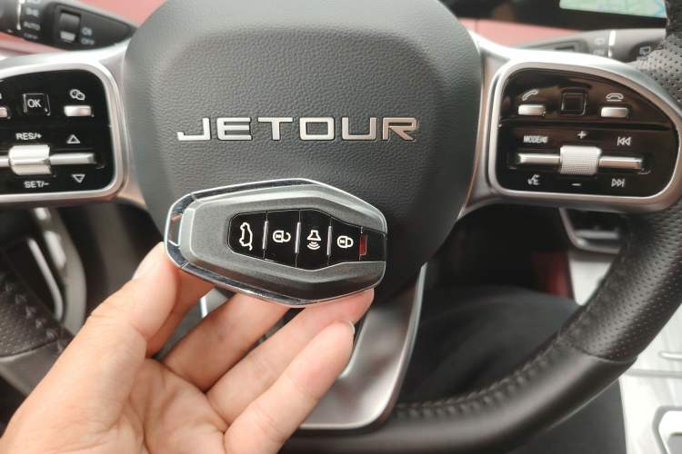 Used JETOUR X70 PLUS 2023 1.6T DCT Stronger 5-Seater