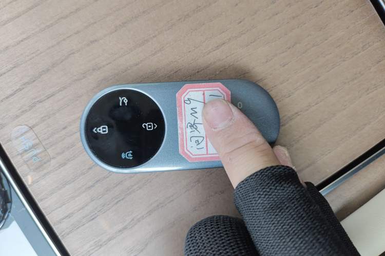 Used Hima AITO M9 2024 Range-Extended Ultra Version 42 kWh 6-Seater Model
